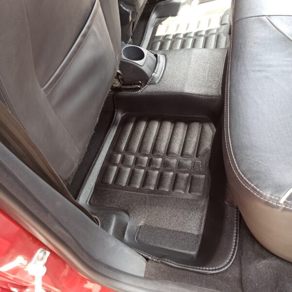 Moqueta termoformada Renault Logan/Sandero/Stepway/Duster - Imagen 4